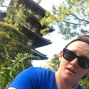 Meet your Posher, Trudy